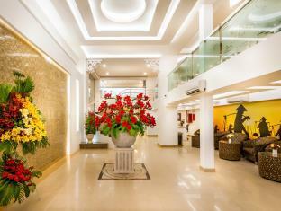 โรงแรมซากา โฮจิมินห์ซิตี้ ภายนอก รูปภาพ